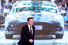 马斯克暗示推两款新车 预告新