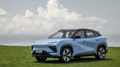 奇瑞新能源中型纯电SUV eQ7上海