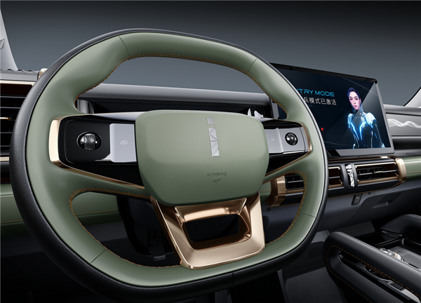 奇瑞iCAR 03实车亮相：车名像苹果、车身像悍马