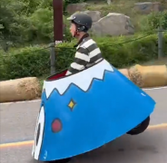 网友调侃吉林举办肥皂盒汽车