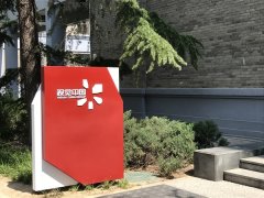 视觉中国市值蒸发超3亿元，皆