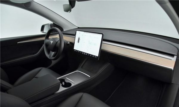 蔚来ET5T更名背后的野心：要在30万元价格市场“缠斗”Model Y