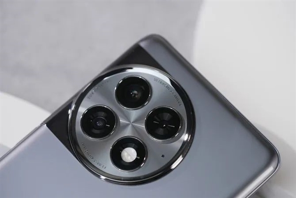 预售两天超15万台！一加这性价比王炸又要封神了