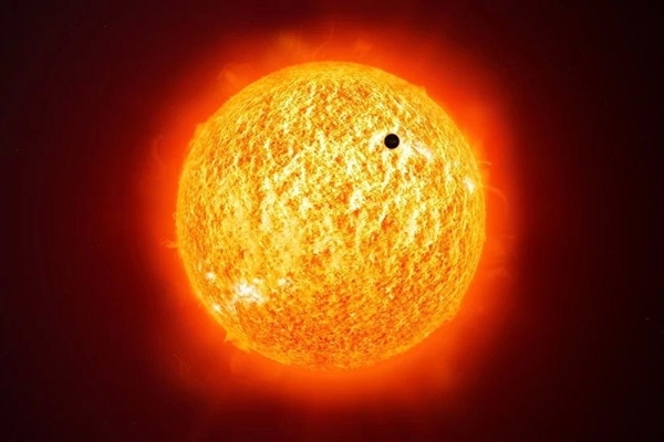 太阳表面形成巨大太阳黑子：或致地球电网瘫痪