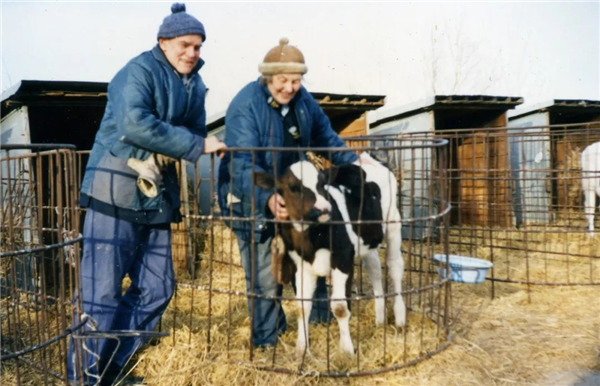 来中国养奶牛的她 被《奥本海默》无情遗漏